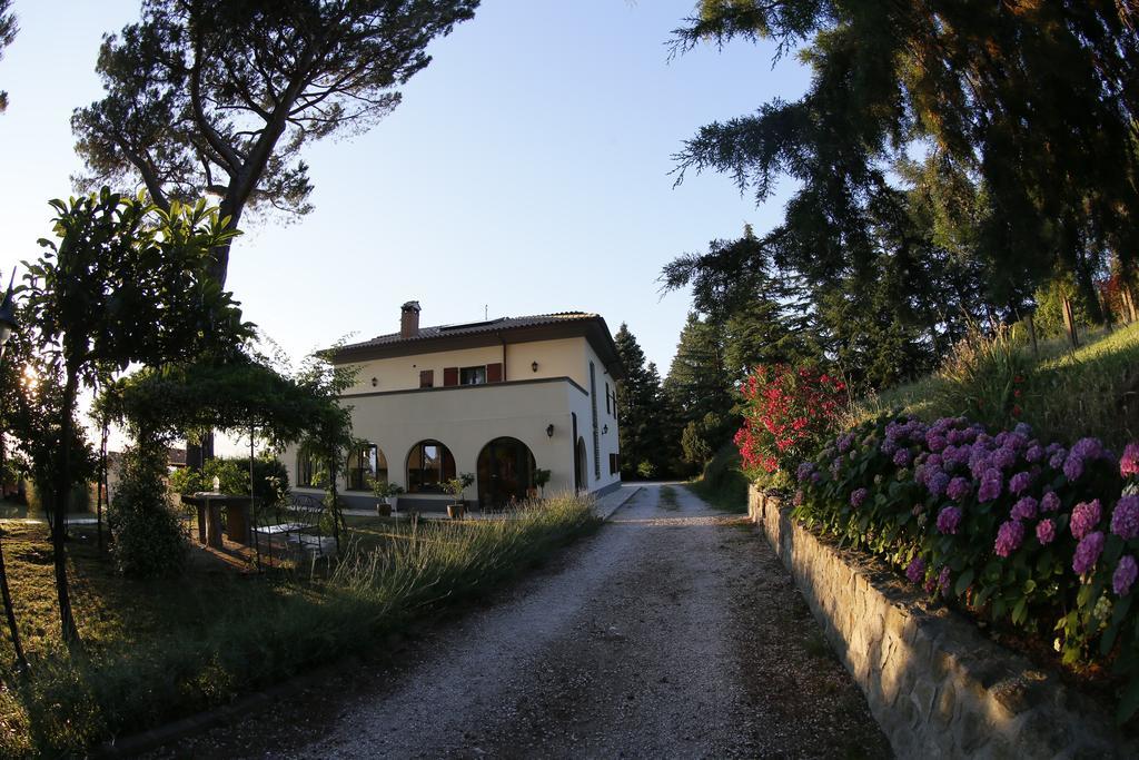 Villa Degli Ulivi Viterbo Bagian luar foto